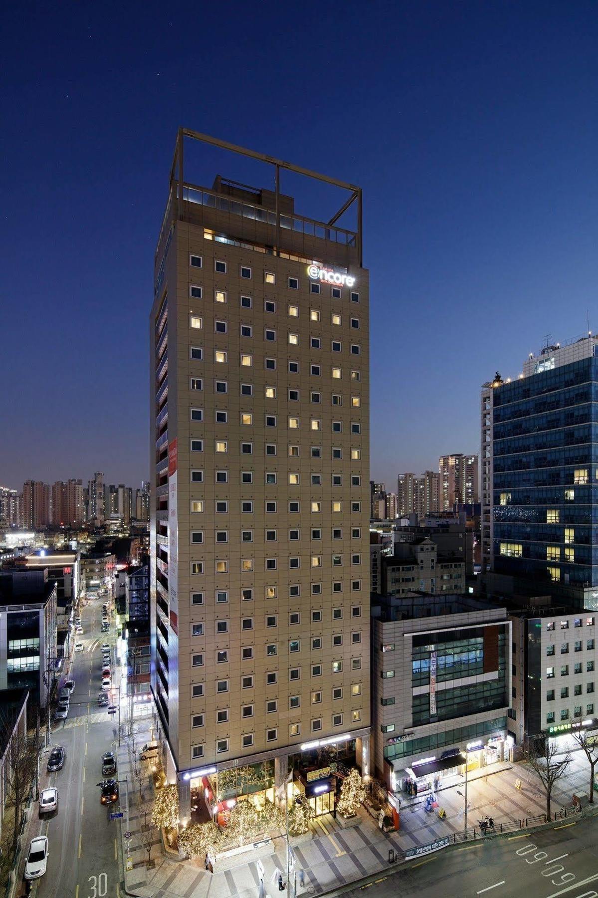 Ramada Encore By Wyndham Seoul Dongdaemun Exterior photo