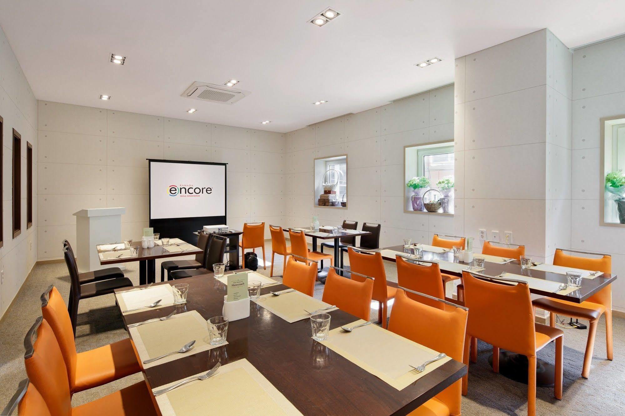 Ramada Encore By Wyndham Seoul Dongdaemun Exterior photo